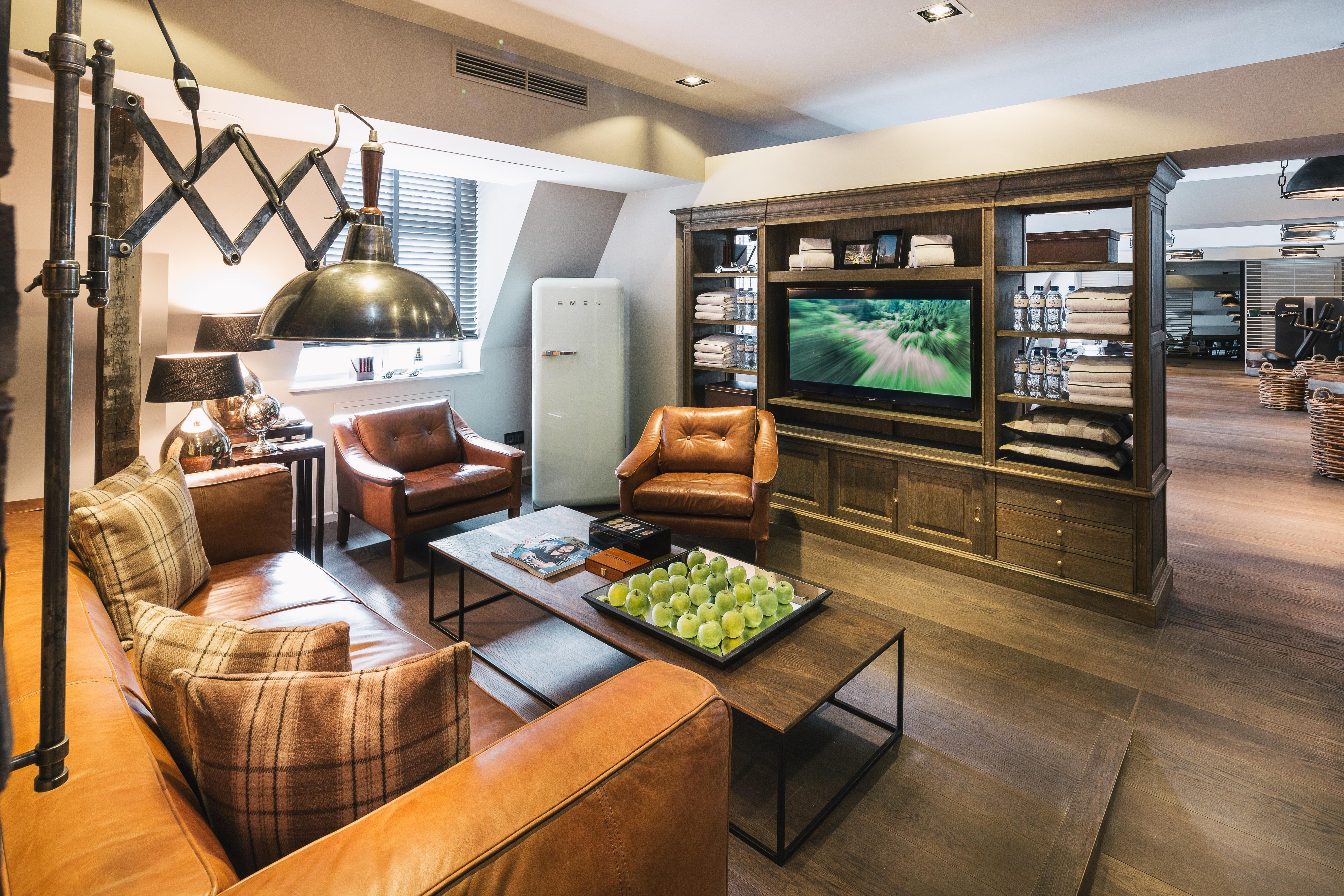 המבורג Fairmont Hotel Vier Jahreszeiten מראה חיצוני תמונה The interior of the clubhouse