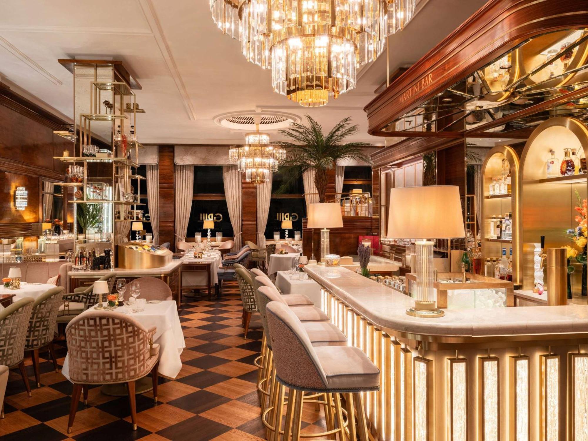 המבורג Fairmont Hotel Vier Jahreszeiten מראה חיצוני תמונה The interior of the restaurant